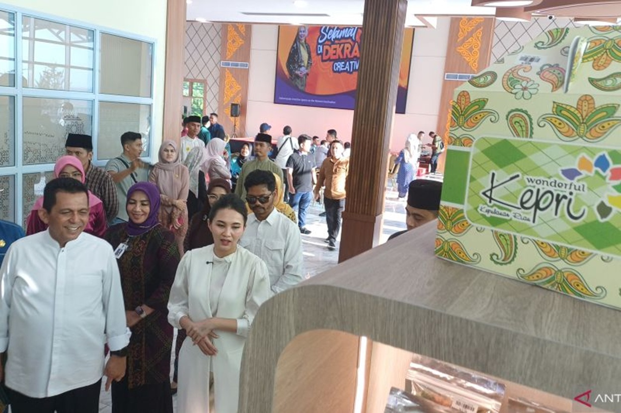 Gubernur Maluku Utara Terpukau! Produk UMKM Kepri dengan Packaging Mewah Bikin Kagum