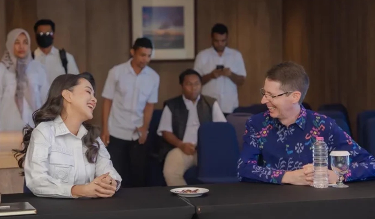 Pamit Usai 3 Tahun Tugas! Konjen Australia Todd Dias Ungkap Kesan Mendalam Usai Temui Gubernur Sherly 