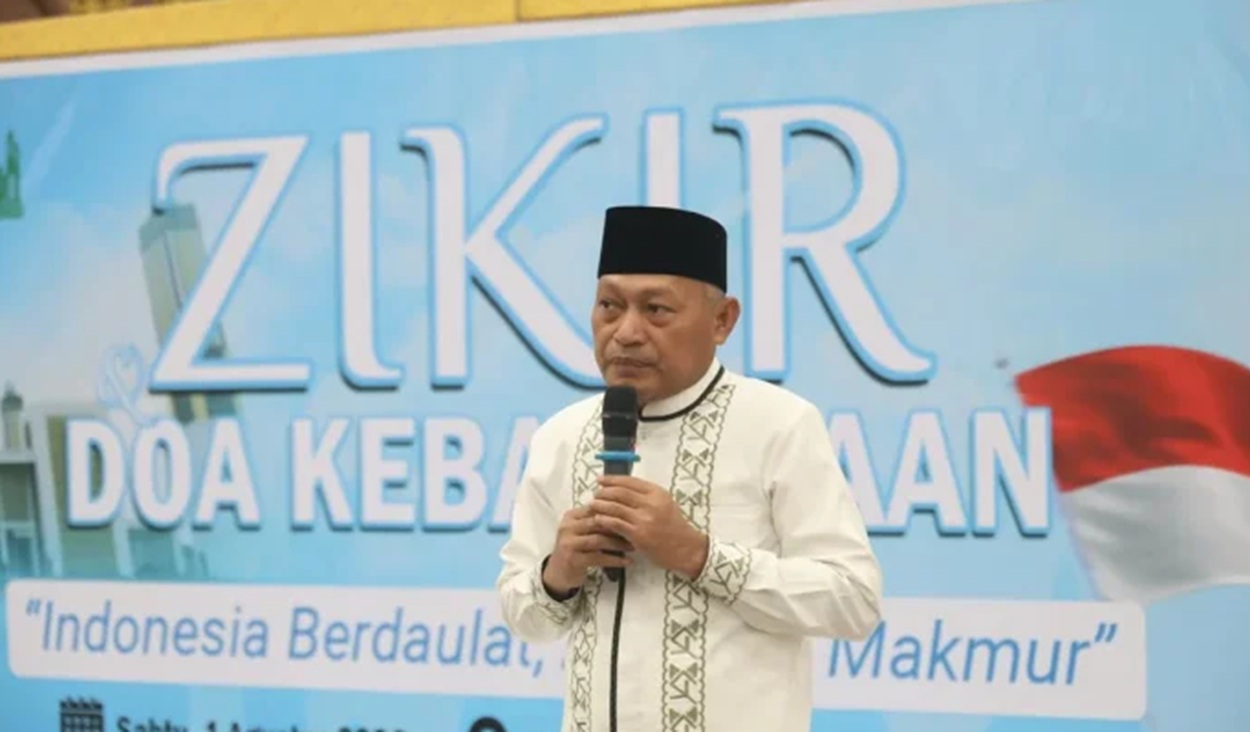 Sambut Bulan Kemerdekaan, Ratusan Jamaah Ketuk Pintu Langit dari Masjid Raya Shafful Khairaat Sofifi