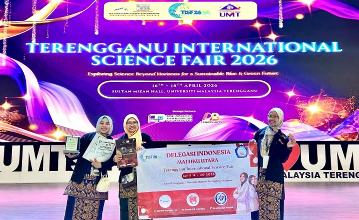 VIRAL! Siswi Malut Ubah Kulit Pisang Jadi Emas Olimpiade Sains Malaysia