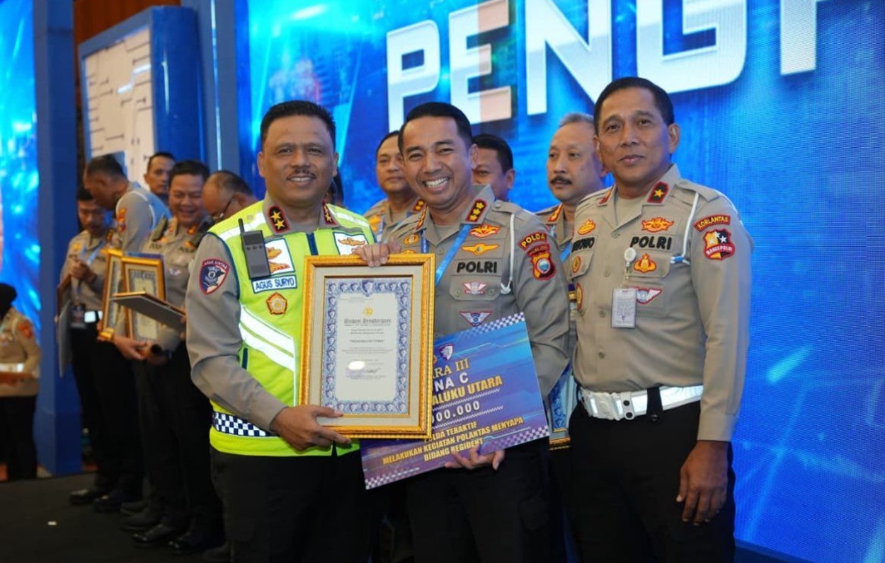 Ditlantas Malut Raih Peringkat 3 'Polisi Menyapa' Terbaik Nasional
