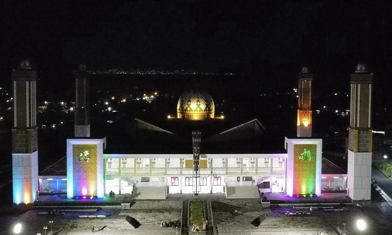 Sambut Kemerdekaan, Pemprov Malut Gelar Dzikir Akbar di Masjid Raya Shafful Khairaat Sofifi