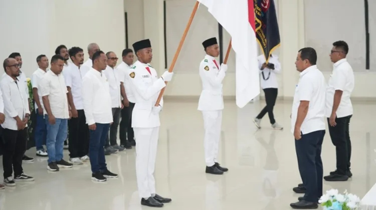 Bupati Halteng Sahkan Kepengurusan Baru DPC GAPEKSINDO