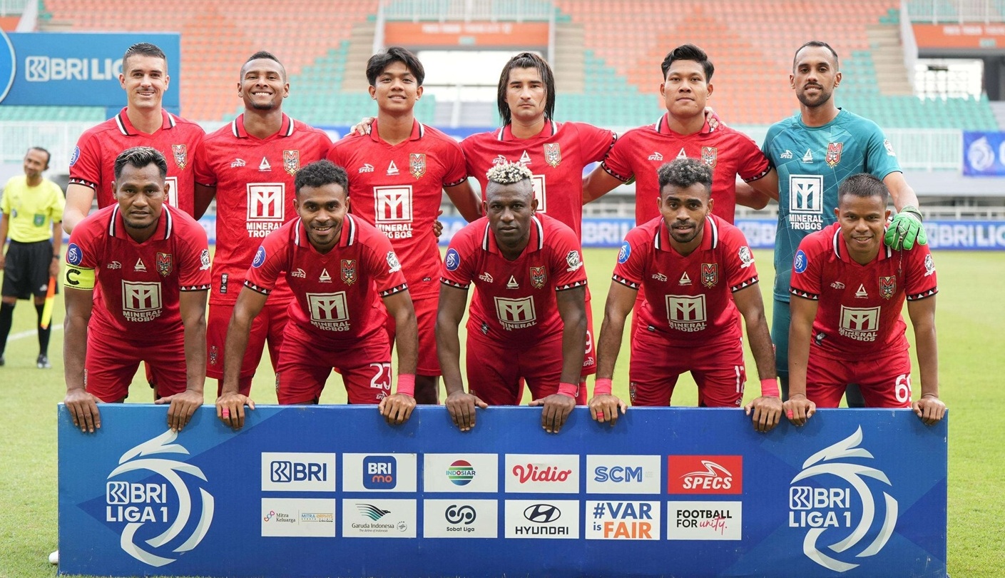 Pemecatan Pelatih Malut United: Menguak Rahasia Tersembunyi Dunia Sepak Bola Nasional