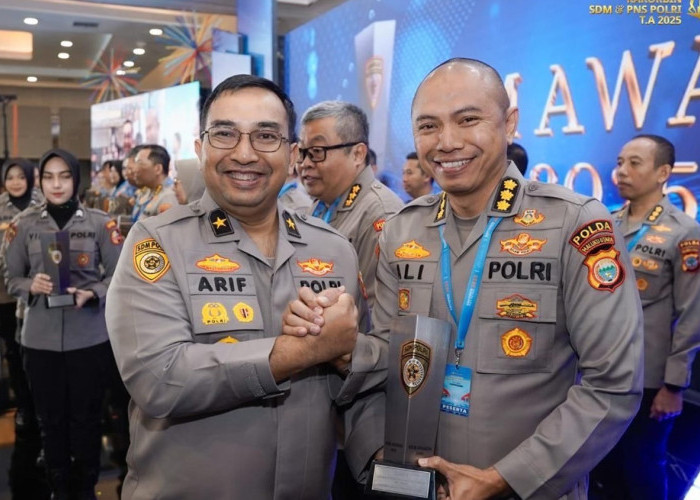 Polda Maluku Utara Juara 1 Indeks Profesionalitas ASN di Rakorbin SDM & PNS 2025