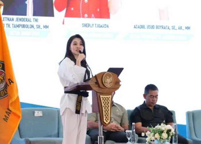 Gubernur Sherly Tantang Pengurus Baru Taekwondo Malut Tembus Peringkat 5 Besar Nasional
