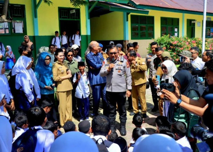 Polda Maluku Utara Gelar Gerakan Pasar Murah Plus Cek Kesehatan Gratis
