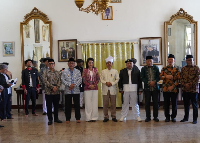 Gelar Adat Terhormat Untuk Anggota BPK: Penghormatan dari Kesultanan Ternate