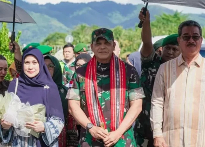 Mayjen TNI Dody Triwinarto Resmi Mendarat di Bumi Raja-Raja, Siap Komandoi Kodam XV/Pattimura