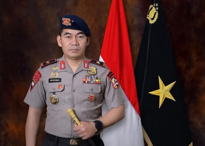 Tongkat Komando Berganti: Brigjen Pol Arif Budiman Resmi Jabat Kapolda Maluku Utara