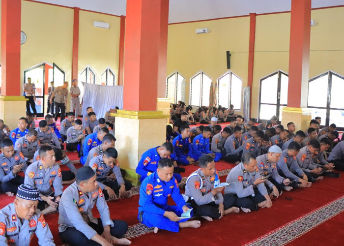 Polda Malut Gelar Pembinaan Rohani, Perkuat Mental dan Integritas Personel