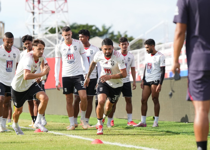 PANTANG MENYERAH! Malut United Tak Akan Biarkan Persib Rayakan Kemenangan di Stadion Kie Raha