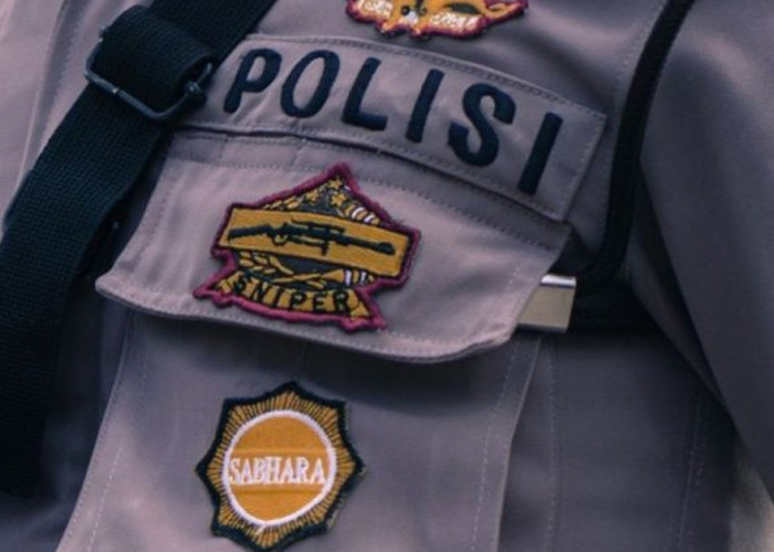 OHHH KAMU KETAHUAN! Oknum Polisi Calo Penerimaan Polri Malut