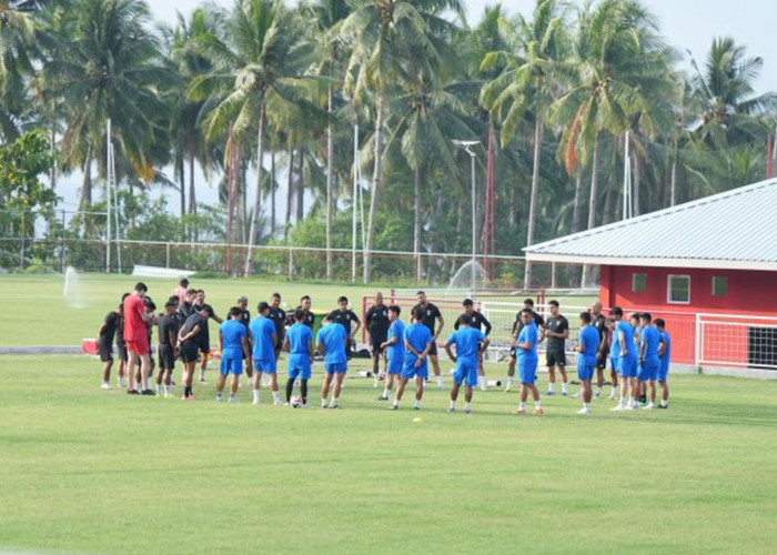 Malut United & SL Benfica Dirikan Akademi Merah Putih: Khusus Yatim Piatu