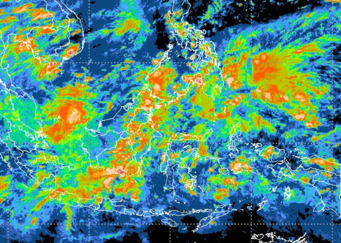 Waspada! Maluku Utara Masih Dilanda Potensi Hujan Lebat & Gelombang Tinggi