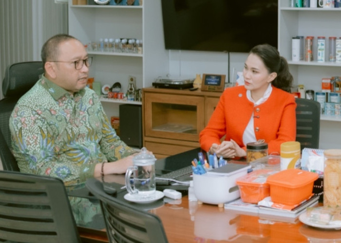 Bertemu Gubernur Sherly, Sekjen Kemensos Buka Peluang Bansos Malut