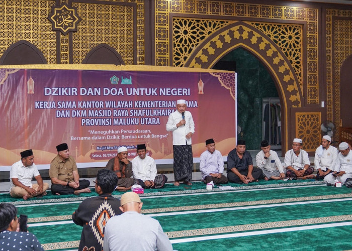 Dzikir Kebangsaan di Sofifi: Wagub Sarbin Sehe Ajak Warga Jaga Kedamaian