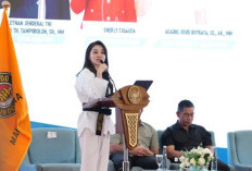 Gubernur Sherly Tantang Pengurus Baru Taekwondo Malut Tembus Peringkat 5 Besar Nasional