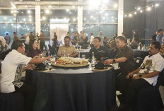 Gubernur Sherly Jamu Menteri Hukum RI di Rooftop, Bahas Duit Royalti Bareng Penyanyi Top!