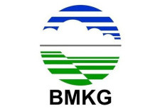 Waspada Sapuan Angin 50 Km per Jam! BMKG Ternate Rilis Warning Cuaca & Gelombang Laut Malut